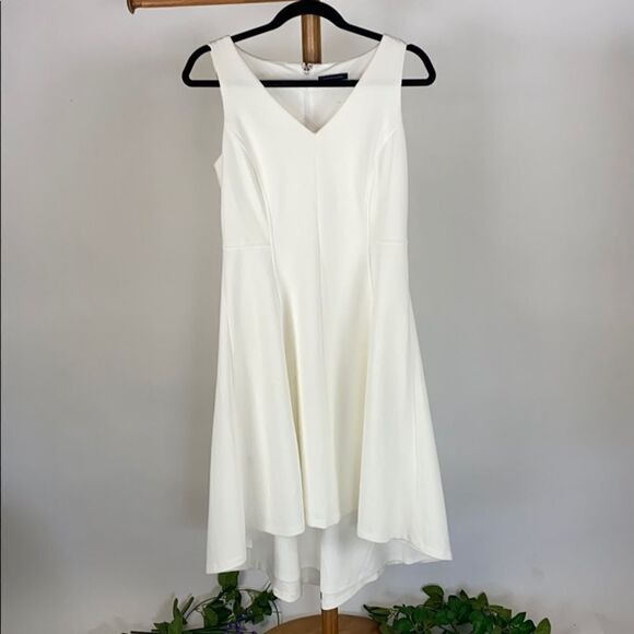 Tommy Hilfiger dress - Picture 2 of 8